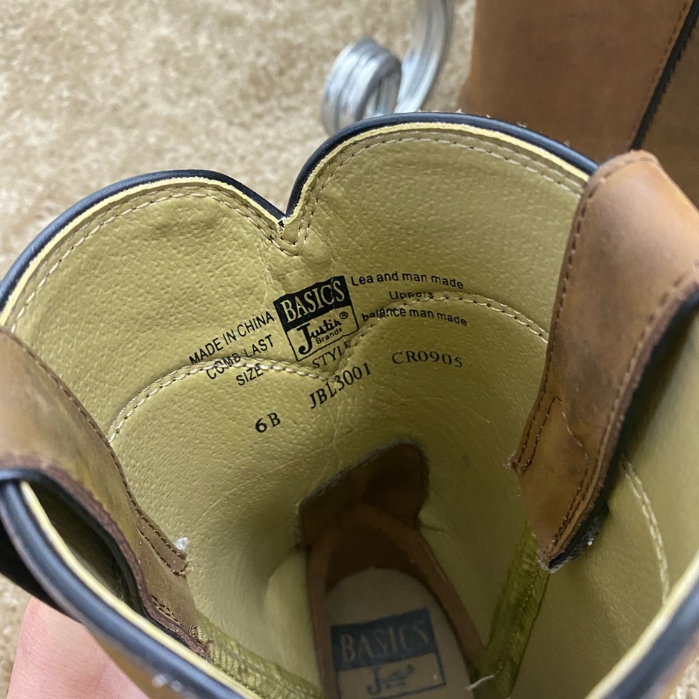 Justin Basic Boots - image 4